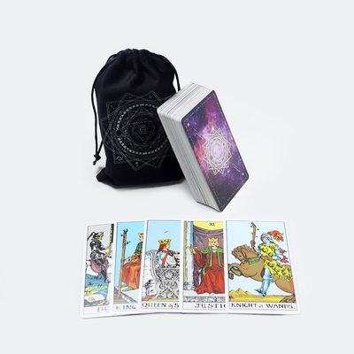 kopen Fabrikant gedrukte mazo de tarot para principiantes op maat gemaakte elegante fluwelen wrap tarot deck online manufacture