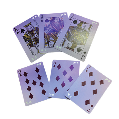kopen Lichte valsspelkaarten op maat UV-inkt gemarkeerd Professionele pokerkaarten online manufacture