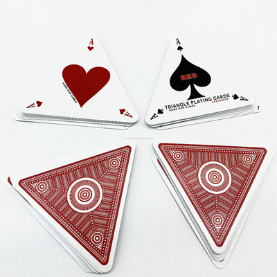 kopen Driehoekig pokerpapier speelkaarten met aangepast ontwerp en CMYK/Pantone kleuren online manufacture