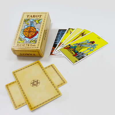 kopen Groothandel Custom Design 310gsm Black Core Paper Tarot kaarten met gids voor waarzeggerij en entertainment online manufacture