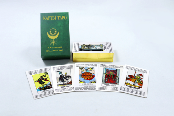 Goudrand gedetailleerde Tarotkaarten Klassieke Russische Tarotkaart Met Gids