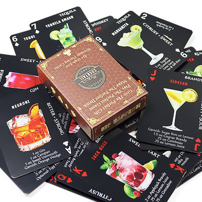 Op maat gemaakte Red Edge Paper Poker Cards Luxe speelkaarten met op maat gedrukte