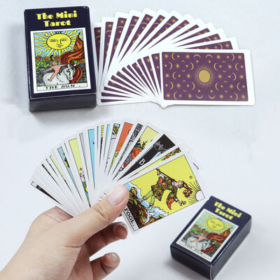 Groothandel op maat gemaakt ontwerp 250gm Gameboard Paper Printable Tarot Cards met gids