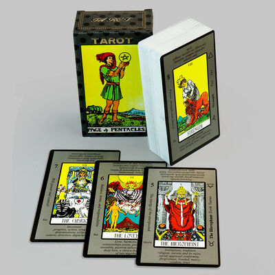 Op maat gemaakte, monochrome tarot decks met milieuvriendelijk materiaal en draagbaar ontwerp voor persoonlijk gebruik